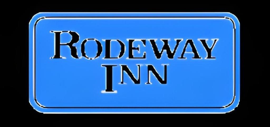 Rodeway Inn Lawton Exterior photo